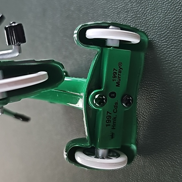 1935 Murray Velocipede | Hallmark Ornament from 1997 - Picture 4 of 4